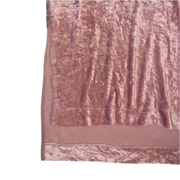Free People Crushed Velvet Luxe Hi-Lo Tee In Pink - Picture 7 of 8